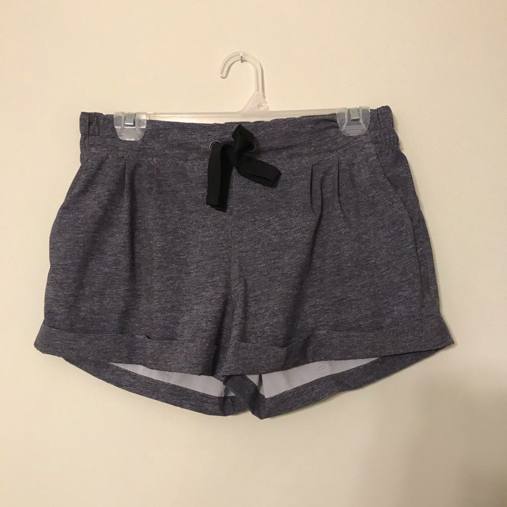 Lululemon Spring Break Away Short